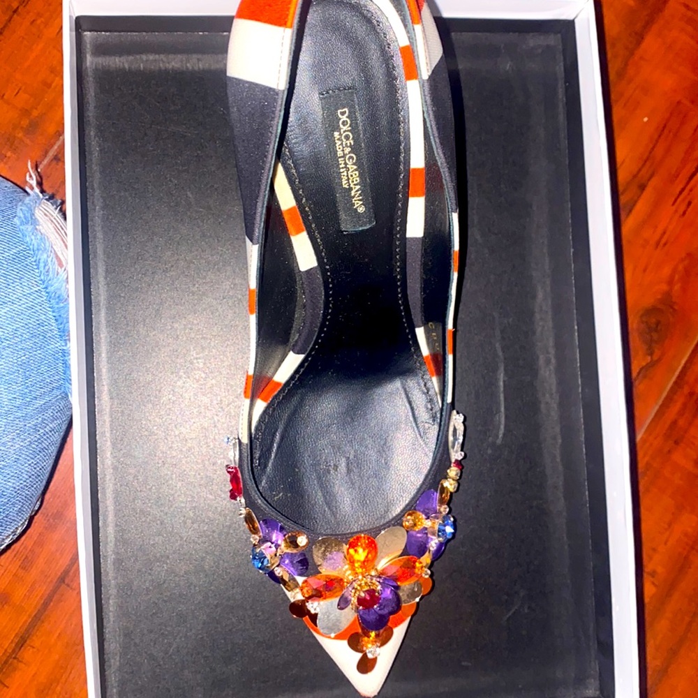 🔥🔥🔥🔥Dolce & Gabanna Heels 38.5